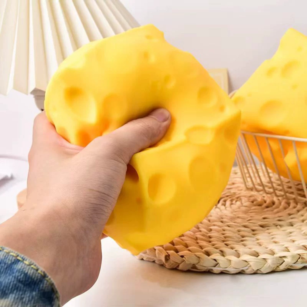 Kaas-stressbal, zacht knijpspe - Food & Snacks Coloring recensie en prijs